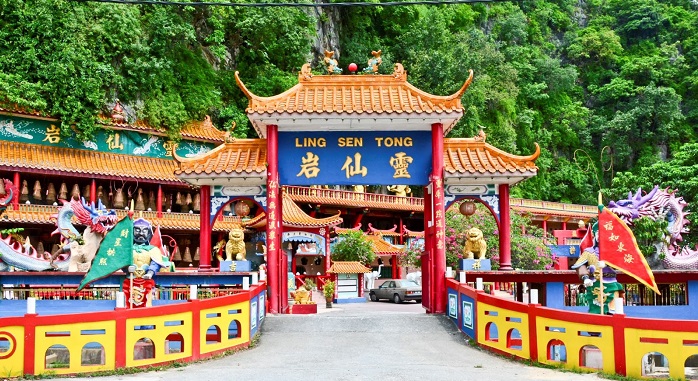 ling-sen-tong-cave-temple-interesting-places-in-ipoh-famous-place-perak