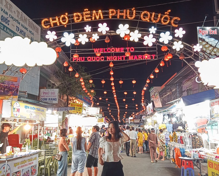 phu-quoc-when-to-go-phu-quoc-places-to-visit-travel-guide- phu quoc-night-market